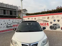 Bianco Usata 2011 Lancia Ypsilon S Due volumi | 5200 € (Buon prezzo)