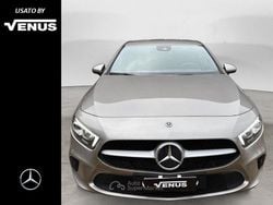 Oro Usata 2020 Mercedes A180 Tre volumi | 23.900 € (Buon prezzo)