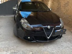 Usata 2010 Alfa Romeo Giulietta Due volumi | 5500 € (Buon prezzo)