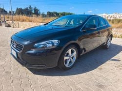 Nero Usata 2013 Volvo V40 Momentum Tre volumi | 9290 € (Buon prezzo)