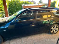Nero Usata 2007 BMW 530 Efficient Dynamics Station wagon | 2000 €