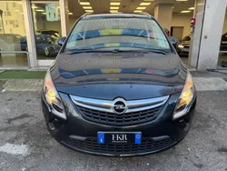 Nero Usata 2012 Opel Zafira Tourer Monovolume | 6900 € (Buon prezzo)