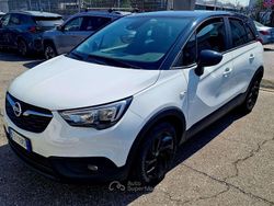 Bianco tetto nero Usata 2019 Opel Crossland X SUV | 10.900 € (Buon prezzo)