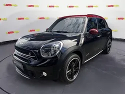 Nero Usata 2016 Mini Cooper SD Countryman Business SUV | 13.900 € (Buon prezzo)