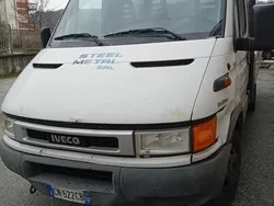 Bianco Usata 2004 Iveco Daily Due volumi | 5800 € (Super prezzo)