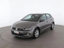 Grigio Usata 2019 VW Polo Comfortline Tre volumi | 13.699 € (Buon prezzo)