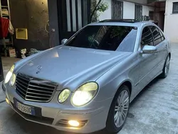 Usata 2006 Mercedes E280 Avantgarde Tre volumi | 8200 € (Molto cara)