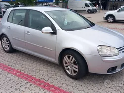 Usata 2008 VW Golf V Tre volumi | 2750 € (Buon prezzo)