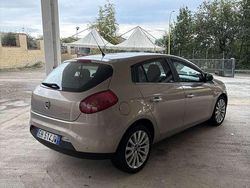 Usata 2011 Fiat Bravo Emotion Due volumi | 3000 € (Buon prezzo)