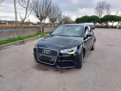 Nero Usata 2013 Audi A1 Sportback Ambition Due volumi | 7900 € (Ottimo prezzo)