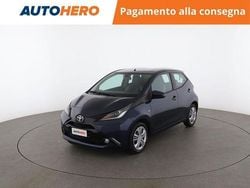 Blu Usata 2015 Toyota Aygo X-play Due volumi | 8499 € (Buon prezzo)