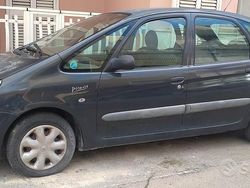 Nero Usata 2000 Citroën Xsara Picasso Monovolume | 1000 €