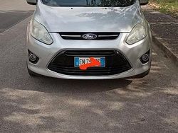 Grigio Usata 2012 Ford C-MAX Titanium Monovolume | 6500 € (Cara)