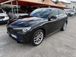 Nero Usata 2021 Alfa Romeo Stelvio Veloce SUV | 26.900 € (Buon prezzo)