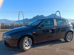 Nero Usata 2009 Alfa Romeo 147 Due volumi | 4000 € (Molto cara)