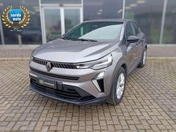Grigio Usata 2024 Renault Captur Evolution SUV | 20.900 € (Buon prezzo)