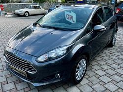 Grigio Usata 2016 Ford Fiesta Business Edition Tre volumi | 7200 € (Buon prezzo)