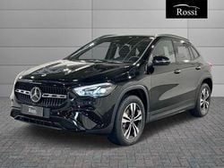 Nero Usata 2024 Mercedes GLA180 SUV | 44.600 € (Buon prezzo)