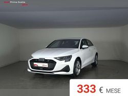 Bianco arkona Usata 2024 Audi A3 Advanced Plus Tre volumi | 29.900 € (Super prezzo)