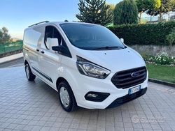 Bianco Usata 2020 Ford Transit Custom Tre volumi | 16.900 € (Cara)