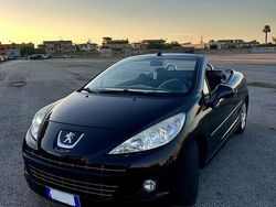 Marrone Usata 2012 Peugeot 207 CC Cabrio | 5400 € (Buon prezzo)