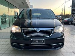 Nero Usata 2013 Lancia Voyager Platinum Monovolume | 13.000 € (Molto cara)