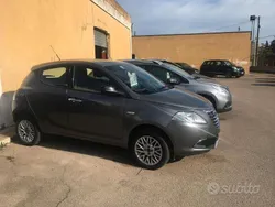 Grigio Usata 2013 Lancia Ypsilon Silver Due volumi | 5900 € (Cara)