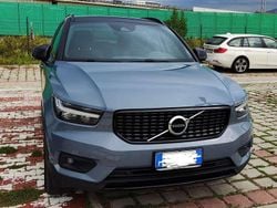 Blu/azzurro Usata 2020 Volvo XC40 R-Design SUV | 25.500 € (Buon prezzo)