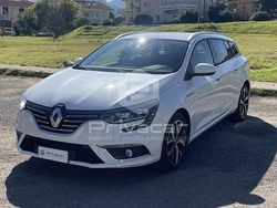 Bianco Usata 2019 Renault Mégane GrandTour Intens Station wagon | 10.500 € (Buon prezzo)