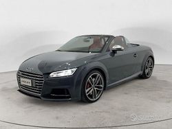 Grigio Usata 2015 Audi TT Roadster Ambiente Cabrio | 31.800 € (Molto cara)