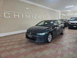 Grigio Usata 2025 VW Golf Edition Tre volumi | 28.800 € (Buon prezzo)
