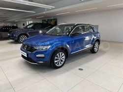 Blu/azzurro Usata 2019 VW T-Roc Style SUV | 16.500 € (Buon prezzo)