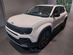 Grigio Nuova 2025 Jeep Avenger Summit SUV | 29.400 € (Buon prezzo)