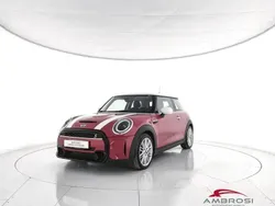 Rosso Usata 2022 Mini Cooper S Classic Due volumi | 24.927 € (Ottimo prezzo)