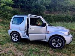 Usata 2006 Suzuki Jimny SUV | 10.500 € (Cara)