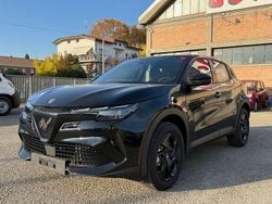 Nero Nuova 2025 Alfa Romeo GT Junior SUV | 25.500 €