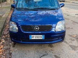 Usata 2001 Opel Agila Due volumi | 2200 €