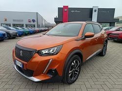 Arancione Usata 2021 Peugeot 2008 Allure SUV | 18.900 € (Buon prezzo)