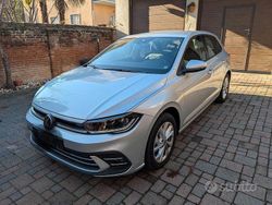 Grigio Usata 2023 VW Polo Style Tre volumi | 19.900 € (Buon prezzo)