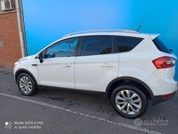 Bianco Usata 2010 Ford Kuga SUV | 4700 € (Buon prezzo)
