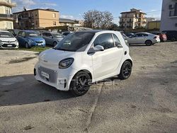 Bianco Usata 2021 Smart ForTwo Coupé Due volumi | 13.499 € (Molto cara)