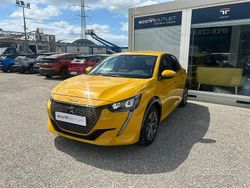 Giallo Usata 2021 Peugeot 208 Due volumi | 12.400 € (Ottimo prezzo)