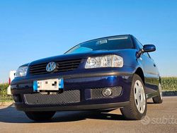 Blu Usata 2001 VW Polo Coupé | 2200 € (Buon prezzo)