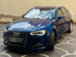 Blu/azzurro Usata 2014 Audi A3 Sportback g-tron Attraction Due volumi | 8400 € (Super prezzo)