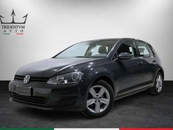 Grigio Usata 2014 VW Golf VII Highline Tre volumi | 12.500 € (Buon prezzo)