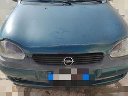 Verde Usata 2000 Opel Corsa Due volumi | 650 € (Buon prezzo)