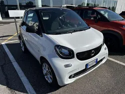 Bianco Usata 2019 Smart ForTwo Coupé Passion Due volumi | 12.750 € (Ottimo prezzo)