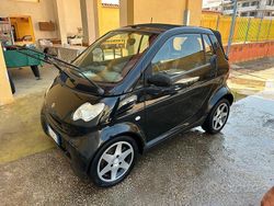 Nero Usata 2005 Smart ForTwo Cabrio Cabrio | 2700 € (Buon prezzo)