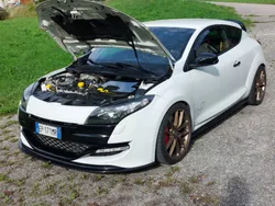 Bianco Usata 2012 Renault Mégane Coupé R.S. Coupé | 22.500 € (Molto cara)