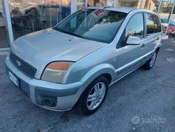 Argento Usata 2006 Ford Fusion Collection Due volumi | 1200 € (Ottimo prezzo)